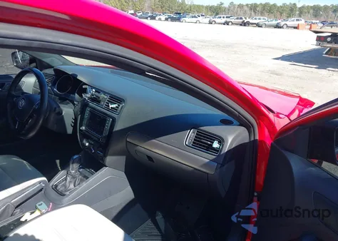 2016 Volkswagen Jetta 1.8T Sport z USA, uszkodzony, nr VIN 3VWD17AJ8GM285839